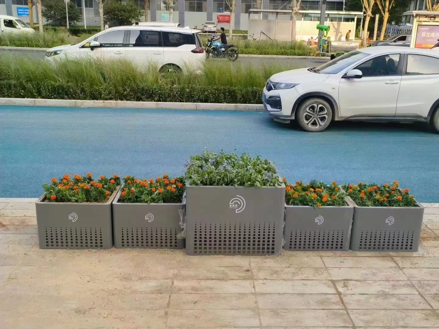 道路花箱